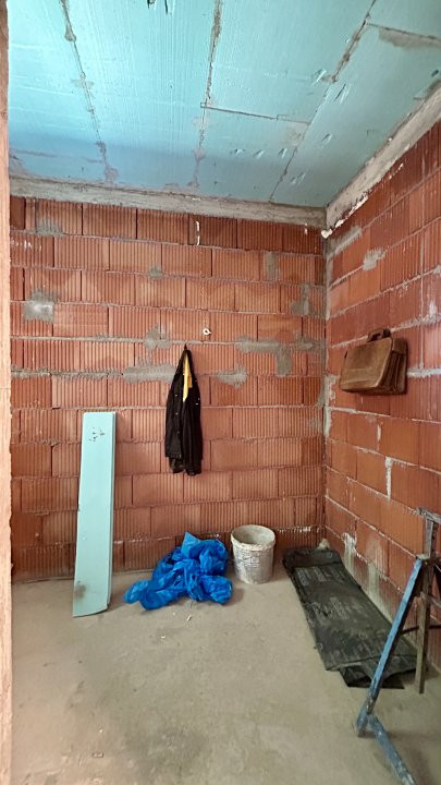 Duplex cu 4 camere de vanzare + 2 locuri de parcare in Sanandrei  13, foxfort.ro