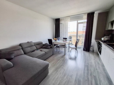 Apartament cu 3 camere de vanzare in Giroc