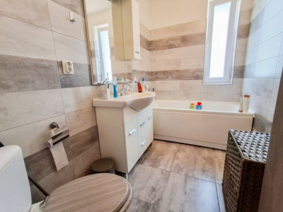 Apartament cu 3 camere de vanzare in Giroc imagine mica 7, foxfort.ro