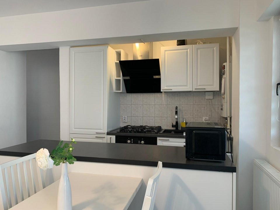 COMISION 0% Apartament cu 3 camere decomandat - Mircea cel Batran 10, foxfort.ro