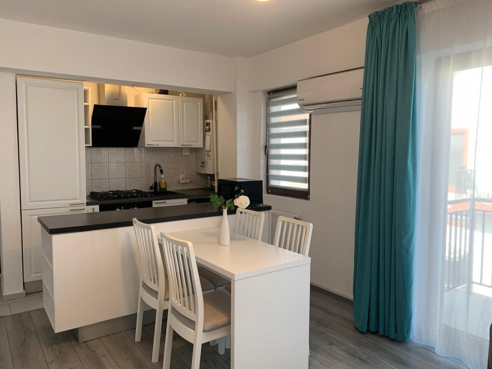 COMISION 0% Apartament cu 3 camere decomandat - Mircea cel Batran 11, foxfort.ro