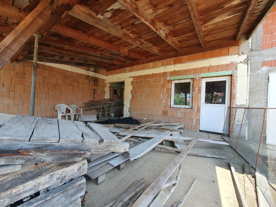 COMISION 0% Duplex la Rosu, Peciu Nou - Total de 231 mp utili, teren 1000 mp 27, foxfort.ro