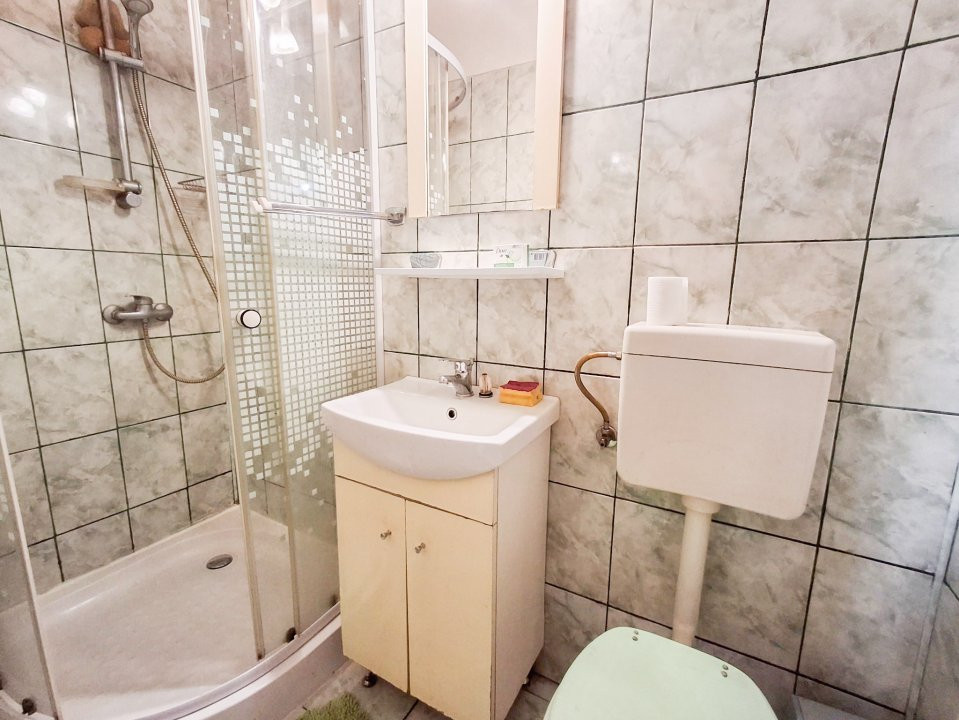 Apartament cu 2 camere de vanzare in Timisoara la curte comuna, zona Elisabetin 6, foxfort.ro