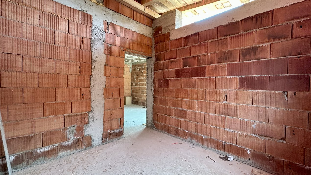 Duplex cu 4 camere de 92 mp si teren de 250 mp - Sanandrei 5, foxfort.ro