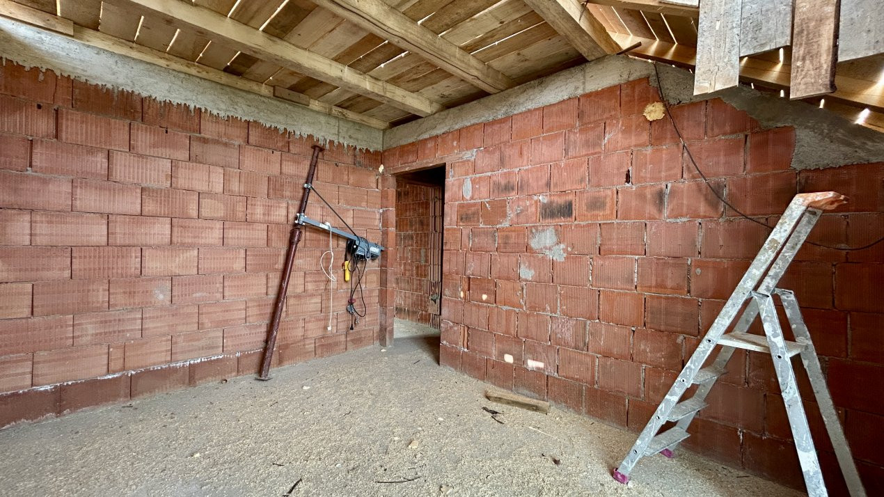 Duplex cu 4 camere de 92 mp si teren de 250 mp - Sanandrei 7, foxfort.ro