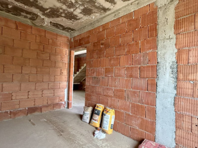 Duplex cu 4 camere de 92 mp si teren de 250 mp - Sanandrei imagine mica 11, foxfort.ro