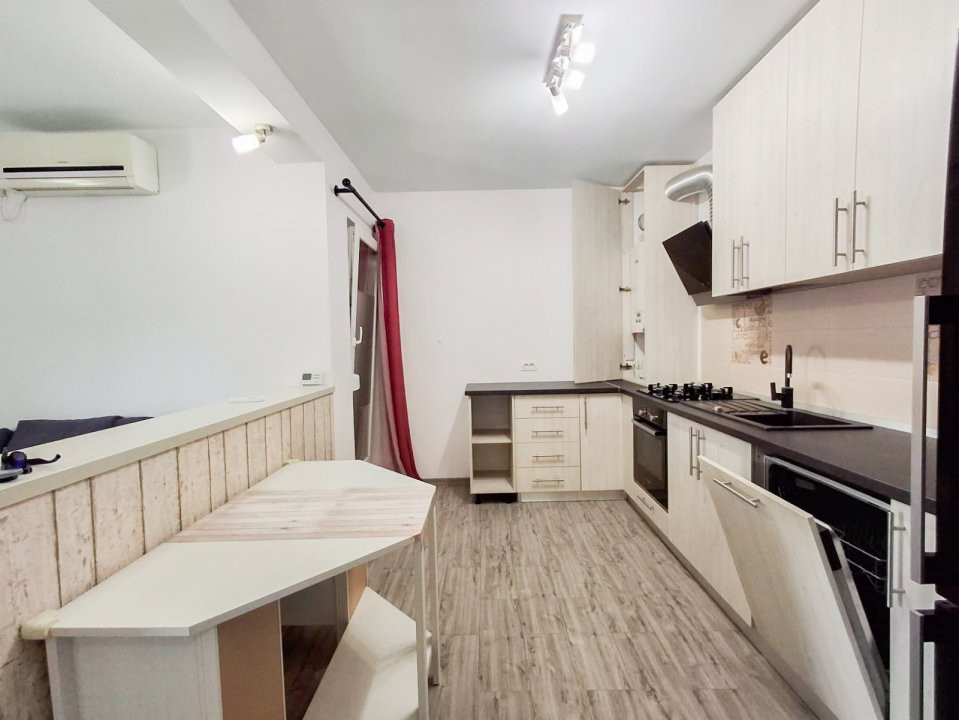 Apartament cu 2 camere de vanzare in Giroc 3, foxfort.ro