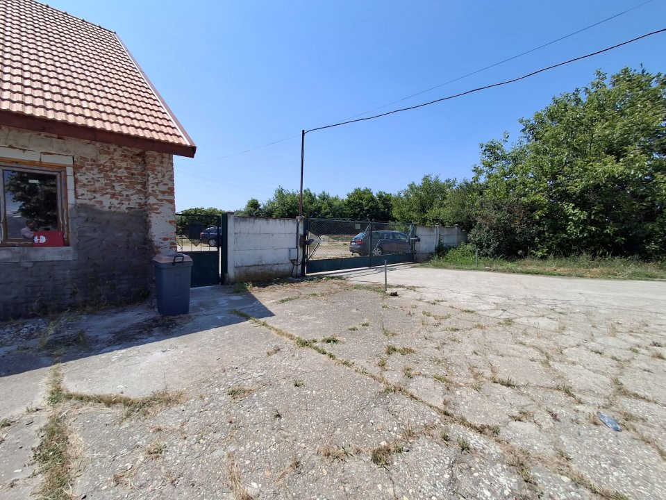 COMISION 0% Spatiu industrial de 695 mp si teren de 1821 mp - Giulvaz 9, foxfort.ro