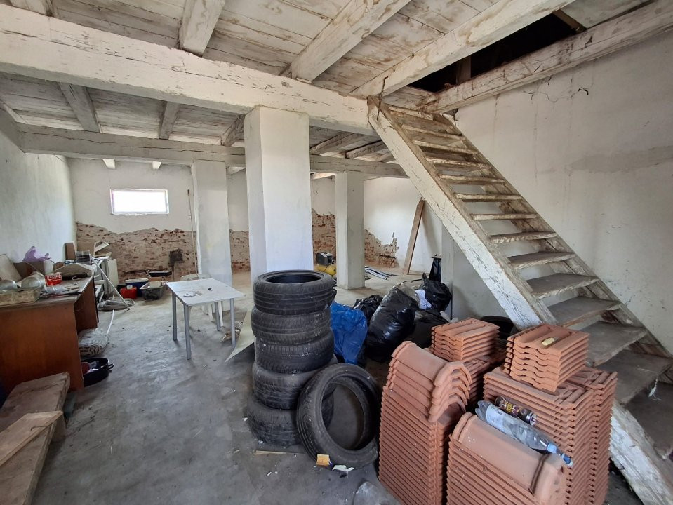 COMISION 0% Spatiu industrial de 695 mp si teren de 1821 mp - Giulvaz 21, foxfort.ro