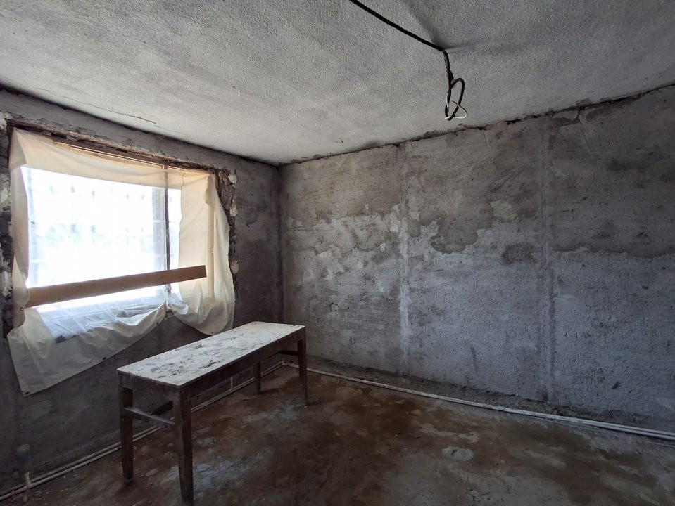 COMISION 0% Spatiu industrial de 695 mp si teren de 1821 mp - Giulvaz 22, foxfort.ro