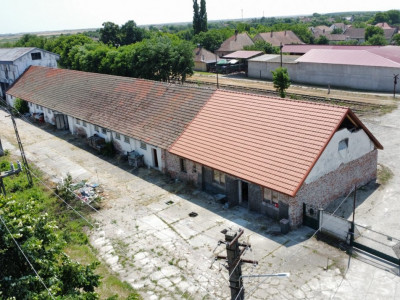 COMISION 0% Spatiu industrial de 695 mp si teren de 1821 mp - Giulvaz imagine mica 6, foxfort.ro