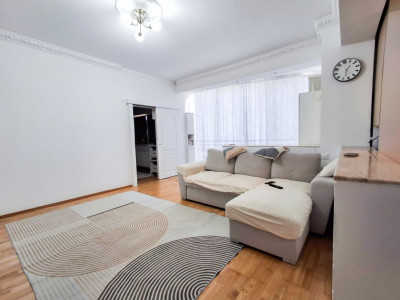 Apartament cu 2 camere de vanzare in Giroc