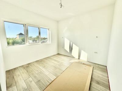 COMISION 0% Duplex premium cu 4 camere in Mosnita, pozitie excelenta imagine mica 20, foxfort.ro