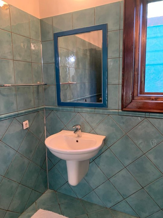 Casa individuala de inchiriat cu o camera - zona Ghiroda 6, foxfort.ro