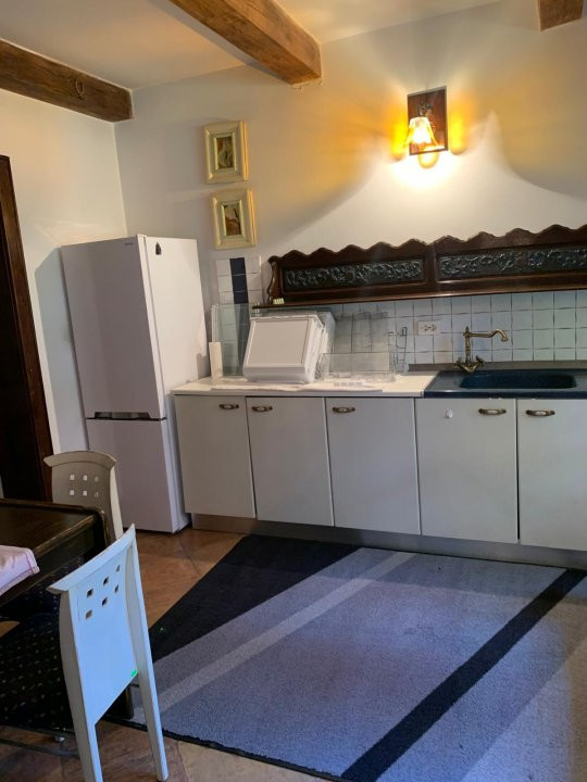 Casa individuala de inchiriat cu o camera - zona Ghiroda 5, foxfort.ro