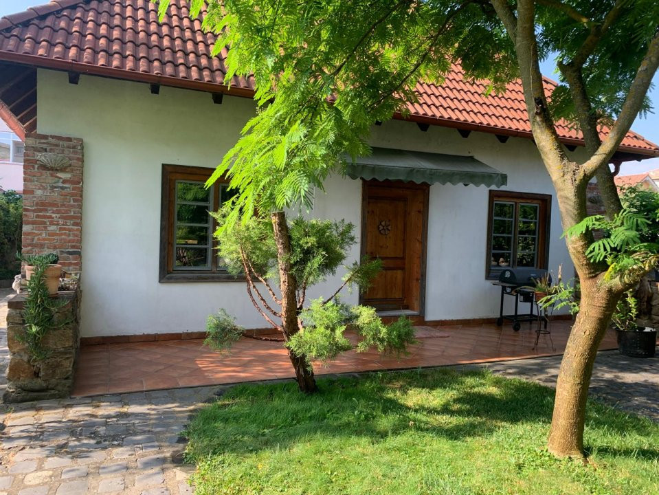 Casa individuala de inchiriat cu o camera - zona Ghiroda 10, foxfort.ro