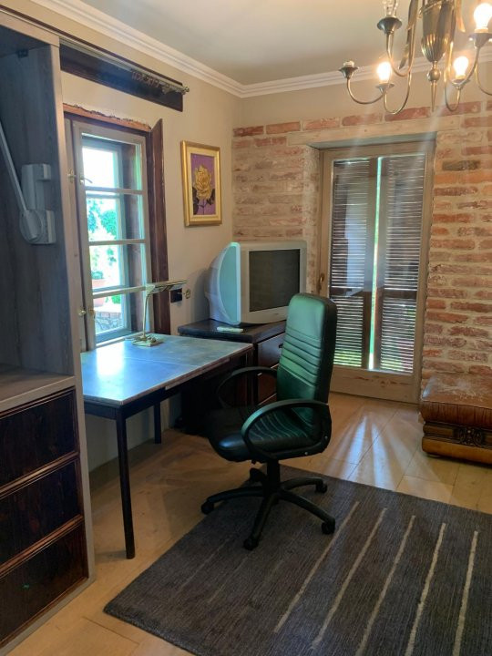 Casa individuala de inchiriat cu o camera - zona Ghiroda 11, foxfort.ro