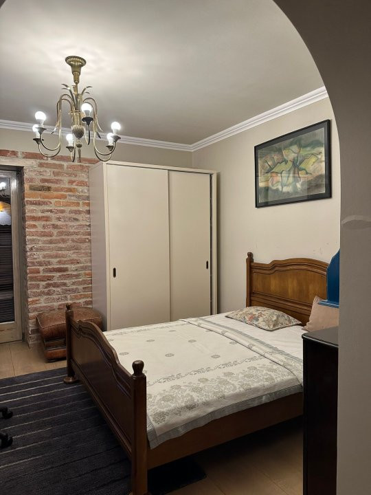 Casa individuala de inchiriat cu o camera - zona Ghiroda 13, foxfort.ro