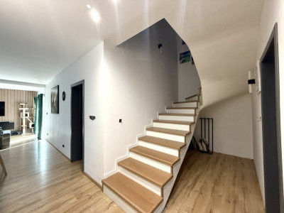 Duplex inedit cu 4 camere, 150 mp, mobilat, in Dumbravita imagine mica 11, foxfort.ro