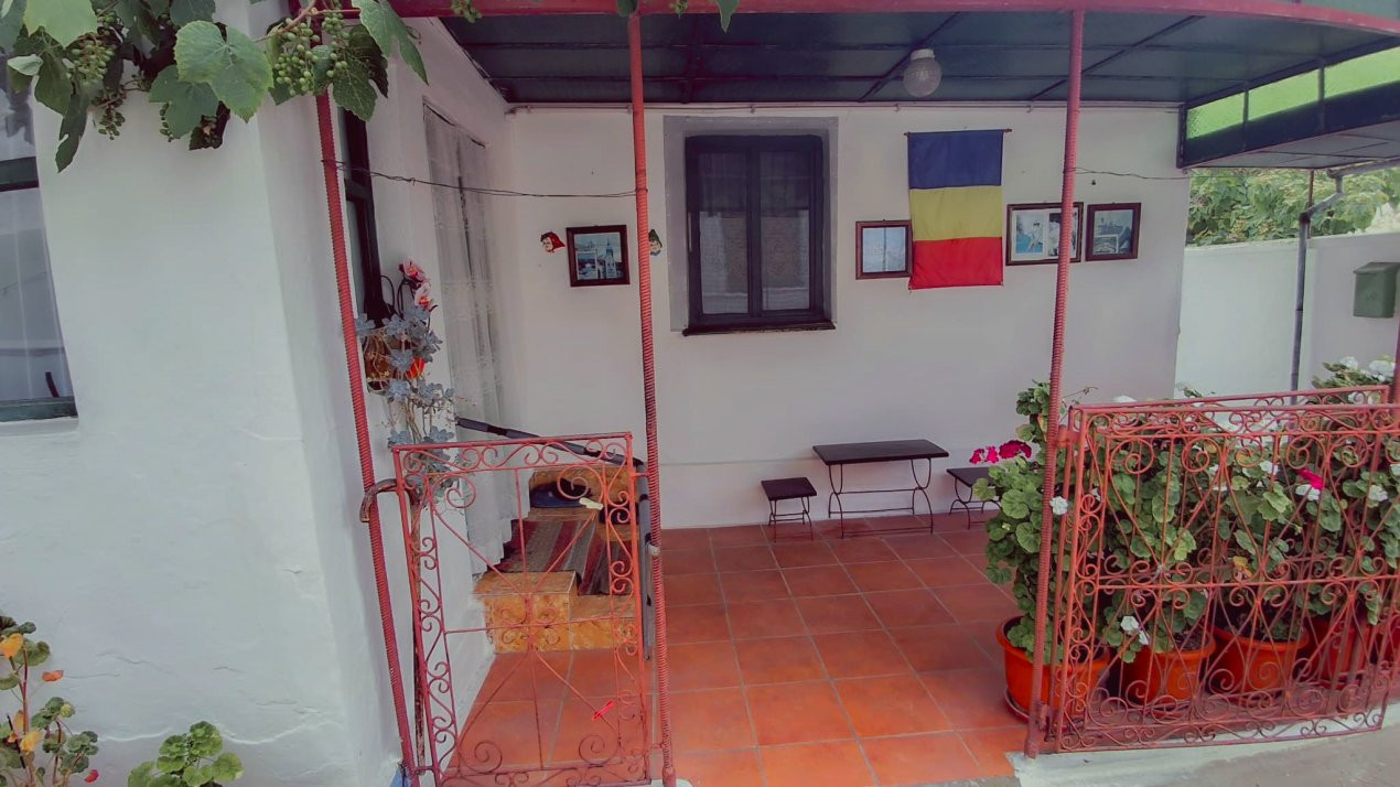 COMISION 0% - Casa individuala cu teren 1259 mp - Recas 19, foxfort.ro