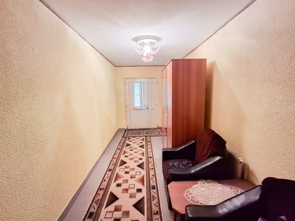 COMISION 0% - Casa individuala 5 camere cu teren 1348 mp - Giarmata 23, foxfort.ro