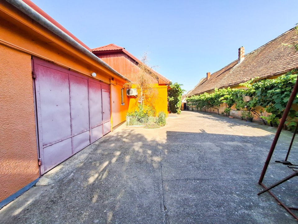 COMISION 0% - Casa individuala 5 camere cu teren 1348 mp - Giarmata 29, foxfort.ro