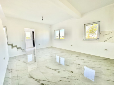 Duplex cu 3 camere si 2 bai, teren de 296 mp - Bucovat imagine mica 2, foxfort.ro