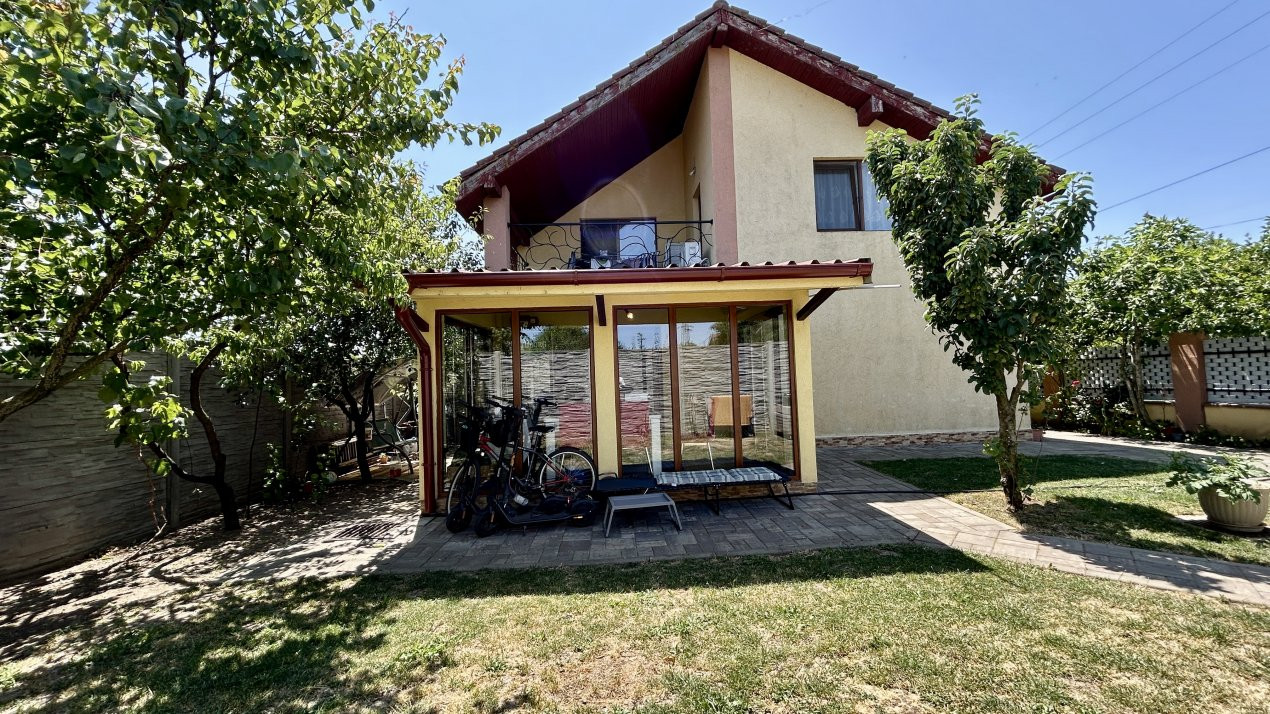 Duplex cu 4 camere spatios, teren 303 mp, zona Giarmata 22, foxfort.ro