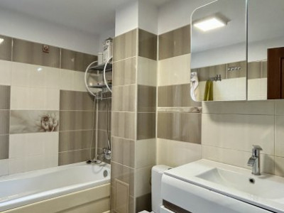Duplex cu 4 camere spatios, teren 303 mp, zona Giarmata imagine mica 13, foxfort.ro