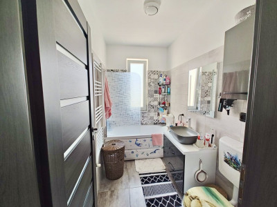 Apartament cu 2 camere, 55 mp - Zona Calea Urseni imagine mica 6, foxfort.ro
