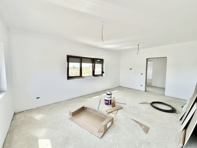 COMISION 0% Casa individuala cu 3 camere si teren de 664 mp - Urseni imagine mica 9, foxfort.ro