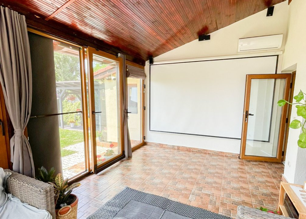 Casa individuala cu 5 camere in Mosnita Veche, zona Est 12, foxfort.ro