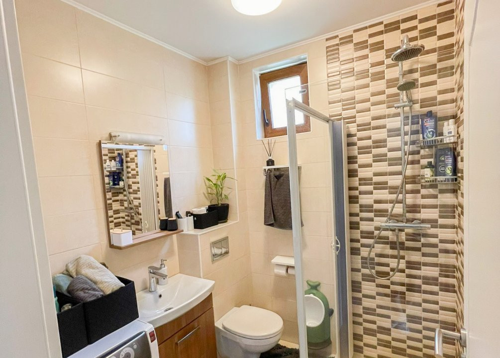 Casa individuala cu 5 camere in Mosnita Veche, zona Est 18, foxfort.ro