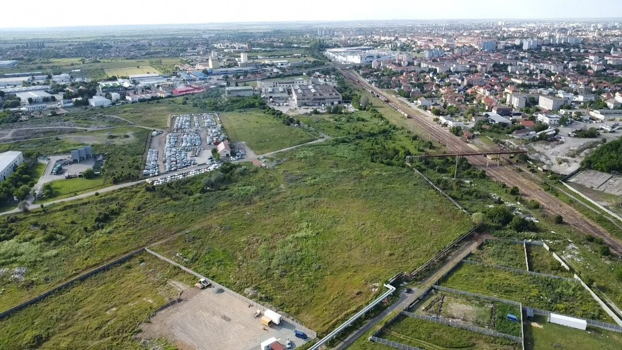 COMISION 0% Teren intravilan de vanzare 10.226 mp, Zona CET SUD 6, foxfort.ro
