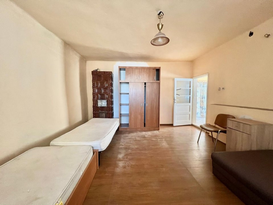 COMISION 0% Casa individuala cu 6 camere de vanzare, zona Lipovei 8, foxfort.ro