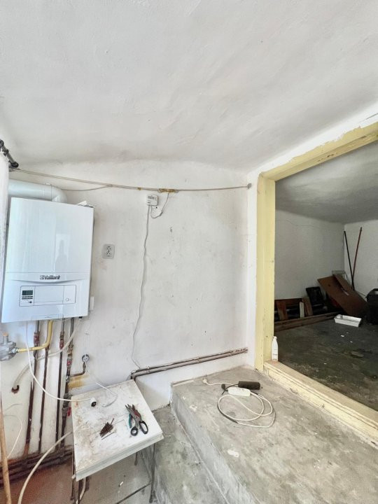 COMISION 0% Casa individuala cu 6 camere de vanzare, zona Lipovei 15, foxfort.ro