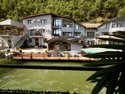 Dubova | Pensiune de vânzare | Ponton restaurant imagine mica 18, foxfort.ro