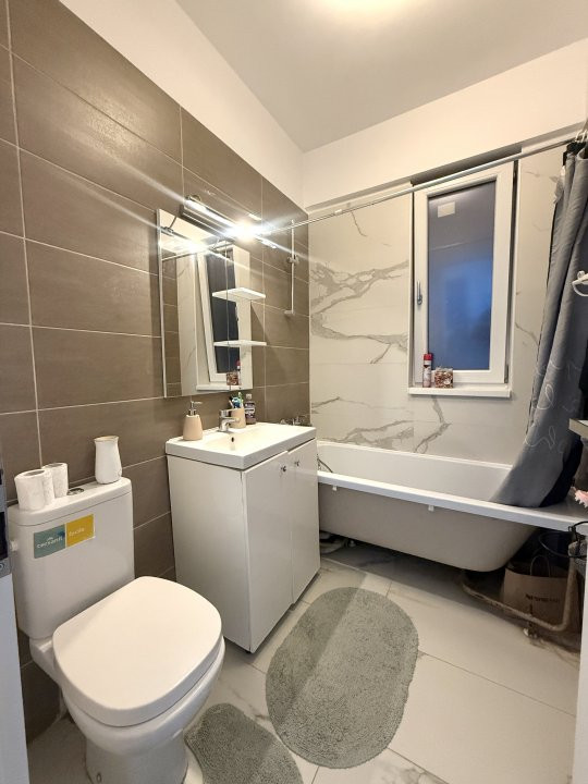 COMISION 0% Apartament cu 3 camere, terasa 27 mp, in zona Girocului 6, foxfort.ro