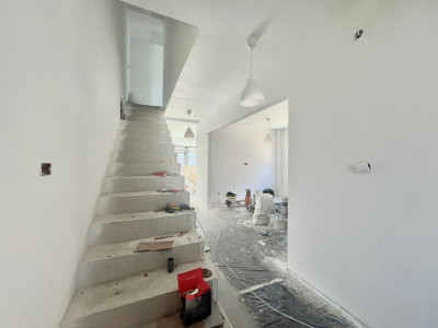 Duplex de vanzare cu 3 camere si 3 bai, Mosnita Noua imagine mica 11, foxfort.ro