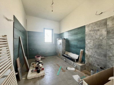 Duplex de vanzare cu 3 camere si 3 bai, Mosnita Noua imagine mica 16, foxfort.ro