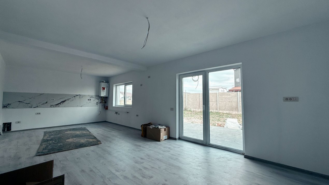 COMISION 0% Duplex cu 3 camere, de vanzare in Sanandrei 2, foxfort.ro