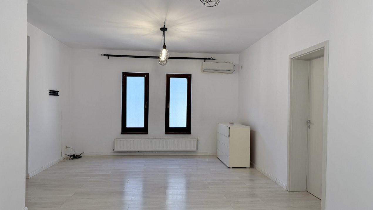 Casa individuala cu 4 camere, si teren de 250 mp, zona Giroc 2, foxfort.ro
