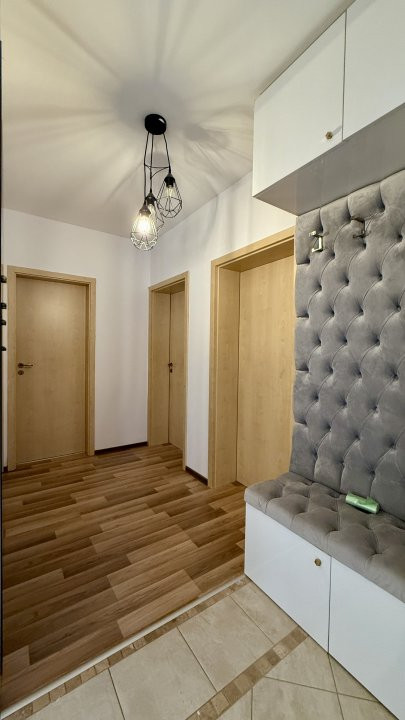 Casa individuala cu 4 camere, si teren de 250 mp, zona Giroc 15, foxfort.ro
