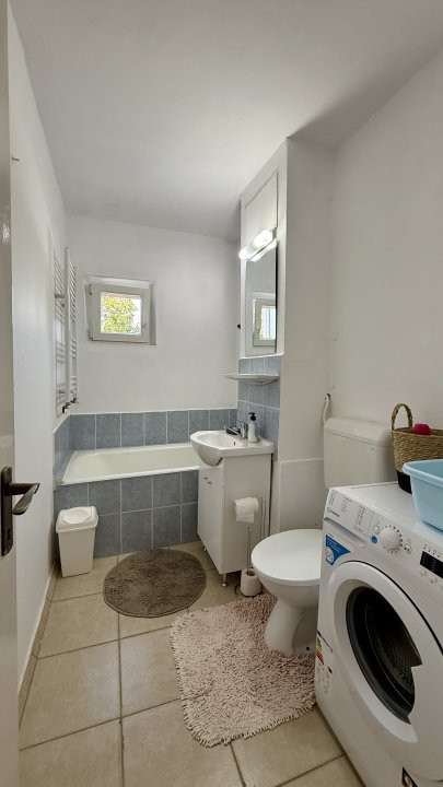 COMISION 0% Apartament cu o camera, balcon de inchiriat, zona Aem 8, foxfort.ro