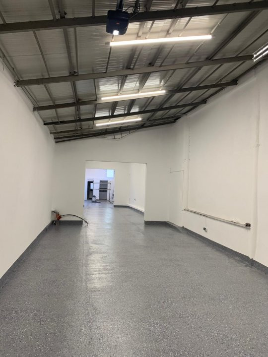 COMISION 0% Spatiu industrial de 150 mp, zona Freidorf 7, foxfort.ro