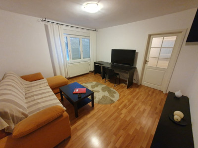 Apartament cu 2 camere de inchiriat, zona Central imagine mica 7, foxfort.ro