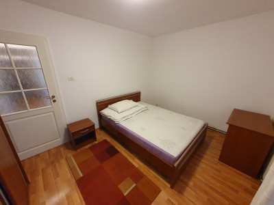 Apartament cu 2 camere de inchiriat, zona Central imagine mica 12, foxfort.ro