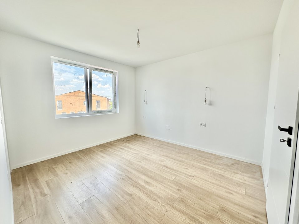 Duplex individual Mosnita cu 5 camere, 3 bai, zona Noul Lidl 11, foxfort.ro