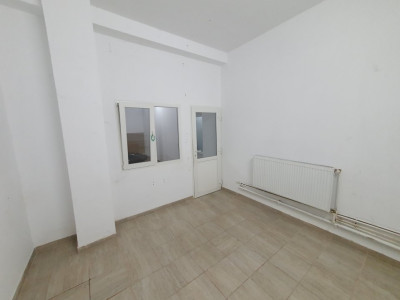 Comision 0% Afacere la cheie: service auto de inchiriat 246 mp utili, Sag imagine mica 13, foxfort.ro