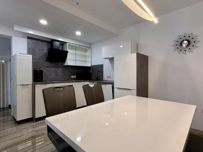 Apartament cu 3 camere semidecomandat - zona Giarmata imagine mica 4, foxfort.ro